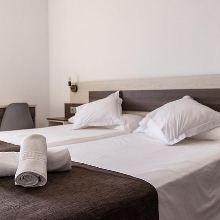 Meson Hostal La Cabana Medellín Kültér fotó