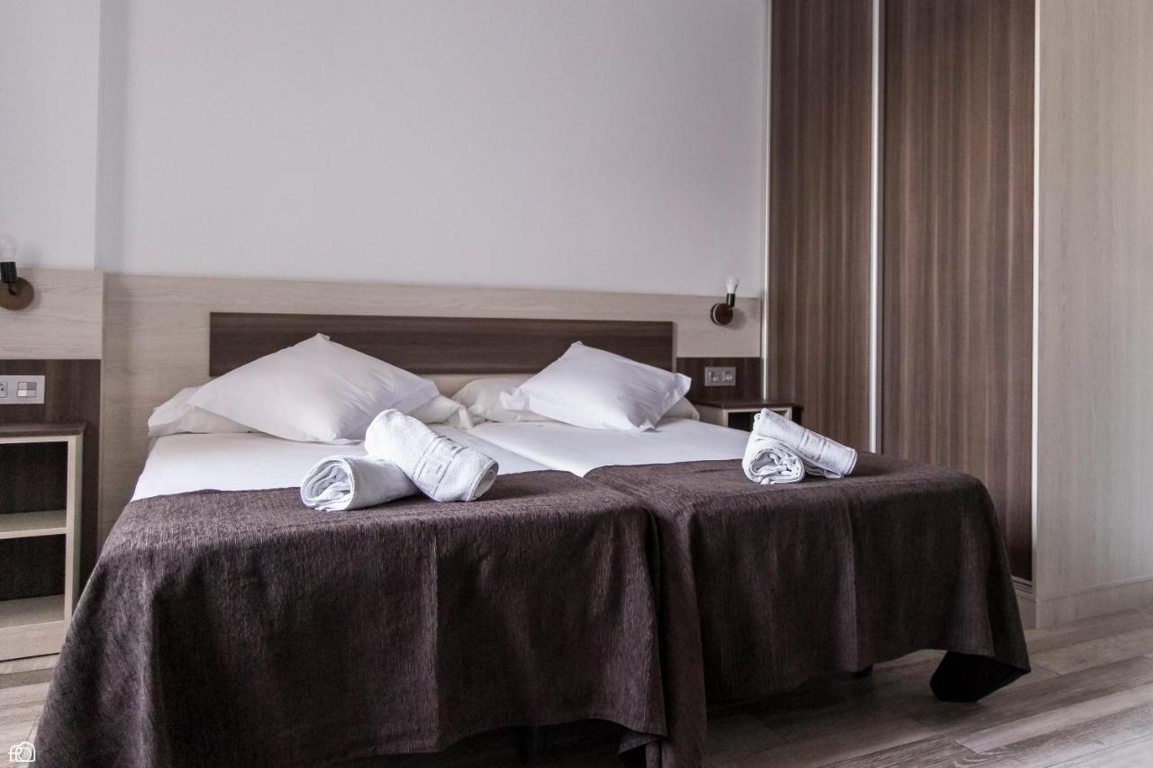 Meson Hostal La Cabana Medellín Kültér fotó